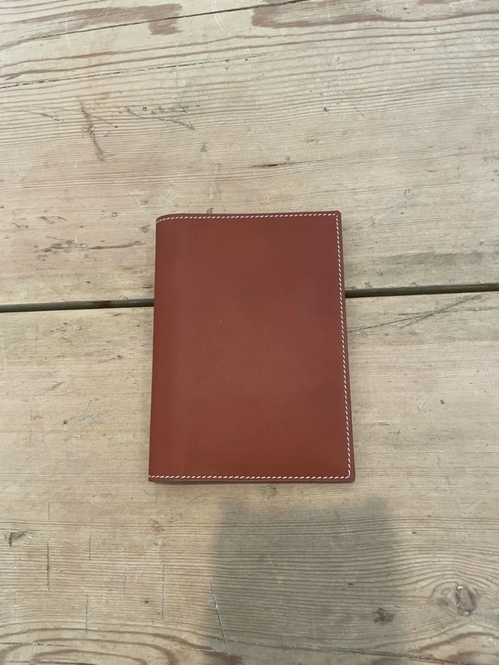 Armorial Leather Tall Card Wallet in Saddle Brown NWOB